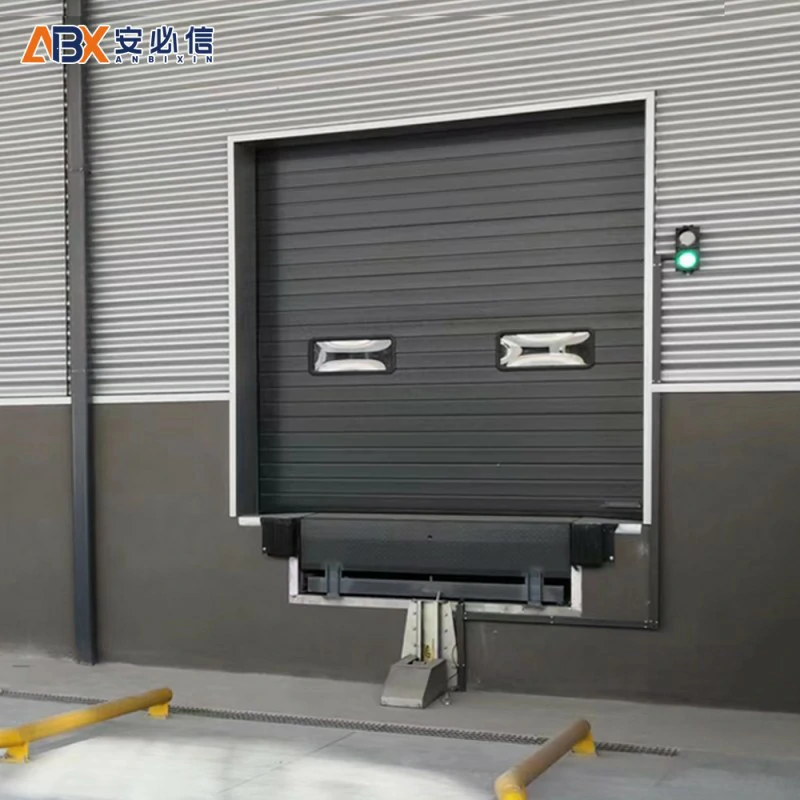 来宾分段式滑升门